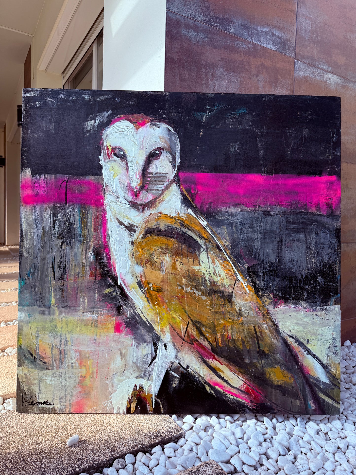 Title: "Dream Keeper"
Technique: Acrylic 
Size: 100x 80 cm
Year: 2025 acrílico